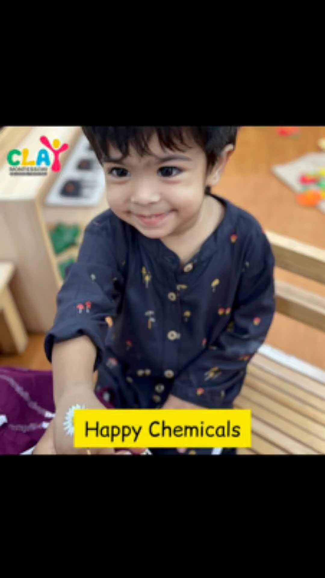 Did you know that working with our hands can release serotonin, the ‘happy chemical’ in our brains? At Clay Montessori, we embrace hands-on learning that brings joy and boosts well-being in our little ones. Watch as they explore, create, and learn with a smile! #HandsonLearning #MontessoriMagic #HappyLearning #claymontessori #montessoripreschool #mumbai #preschool #matunga #dadar #wadala #sewree #sion #hands [toddlers working with hands, hands on learning, happy chemicals]