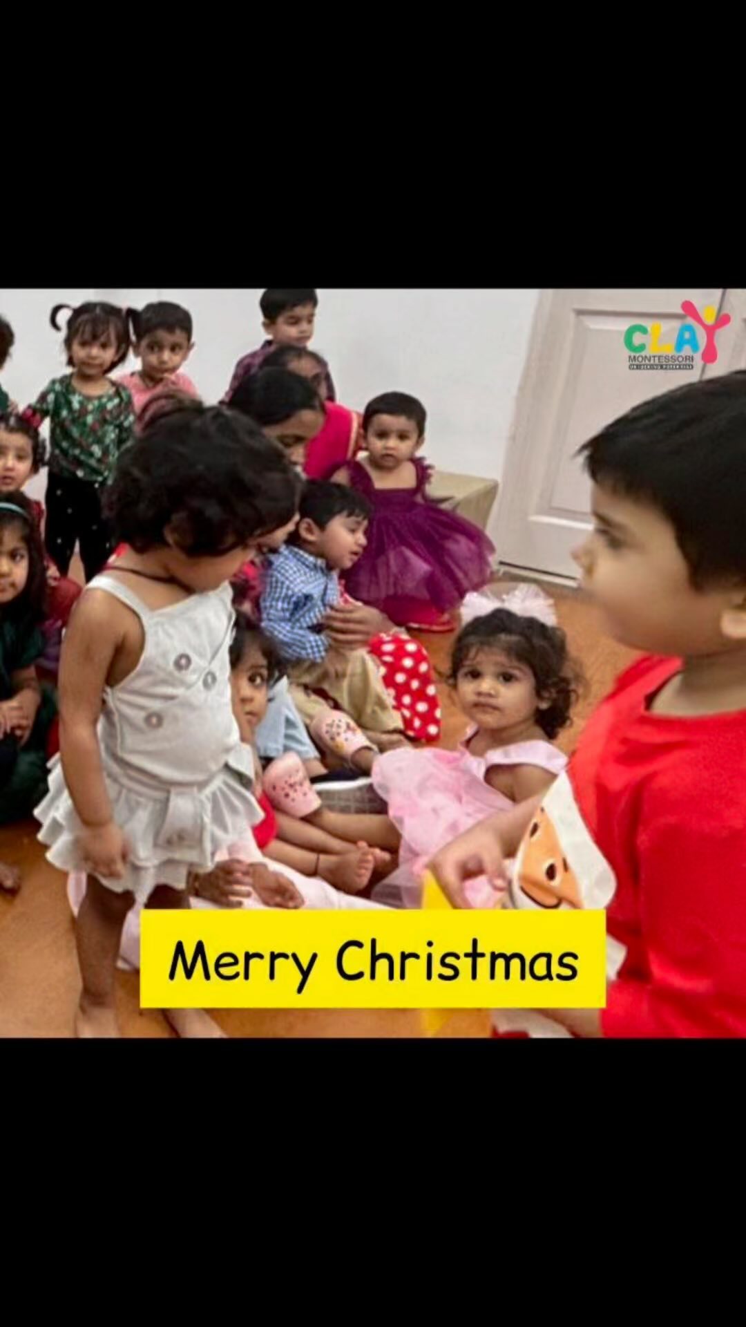 Wishing everyone a joyous and Merry Christmas! May the holiday season bring warmth, laughter and cherished moments to each and every one of you❤️🎅🎅🎄#claymontessori #christmas #christmascookies #toddlersbaking #seasonsgreetings #christmasdecor #christmasparty #mumbai #preschool #matunga #sion #dadar #wadala #parel #momsofinstagram #dadsofinstagram