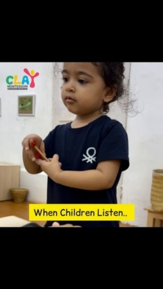 #claymontessori #montessoripreschool #mumbai #matunga #sion #dadar #wadala #parel #preschool #toddlerslisten #toddlerslife #toddler #connection [toddlers, making connection with toddlers, toddlers listening to adults]